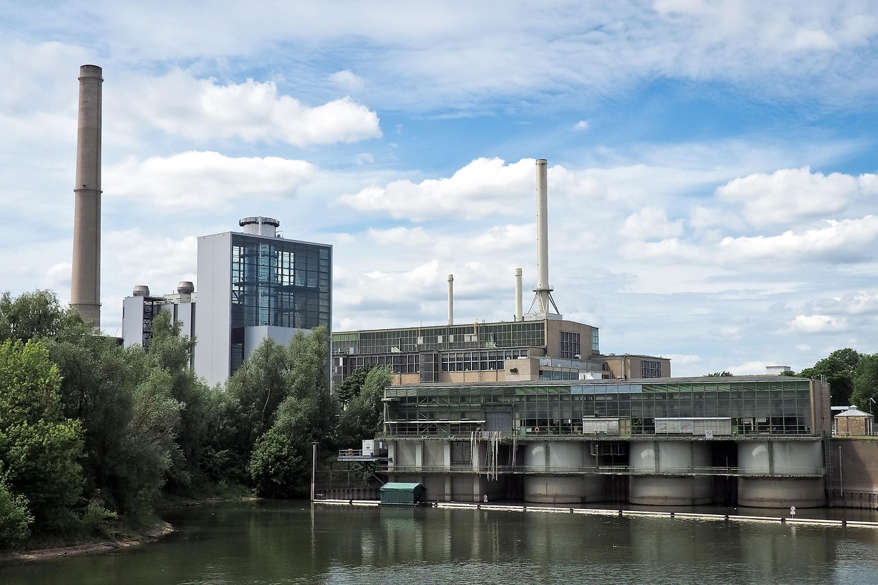 江苏国新新能源官网，绿色能源生态的数字化窗口